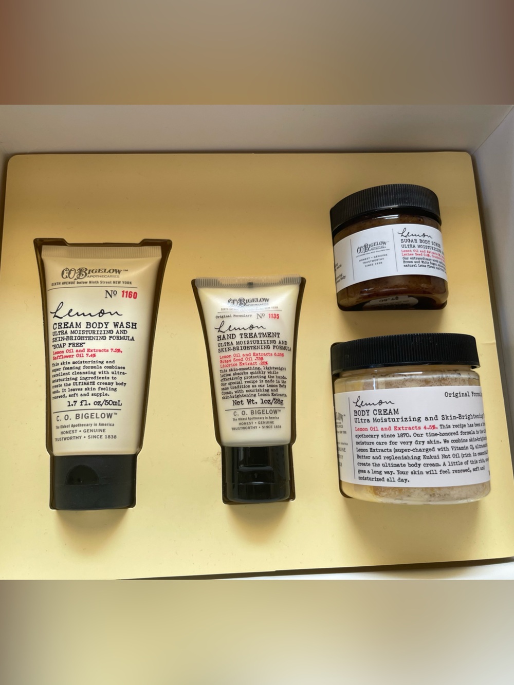 CO Bigelow A Whole Lotta Lemon The Ultimate Skin Brightening Formula